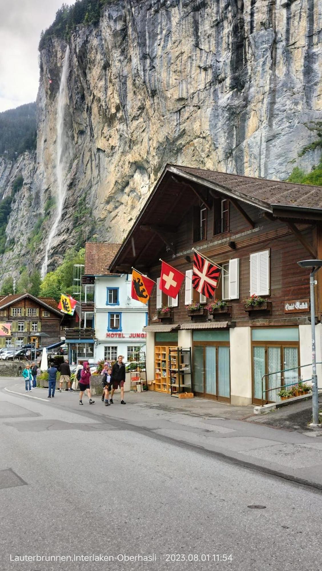 Chalet Maithili Lauterbrunnen -152-Year-Old Majestic Chalet Exterior photo